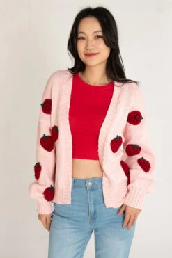 3D Applique Cardigan -Swimsuit Closet Sales Store 176 P 2464 StrawSweaterFront2 10968.1697861771