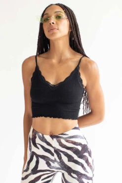 Black Seamless Lace Trim Cami