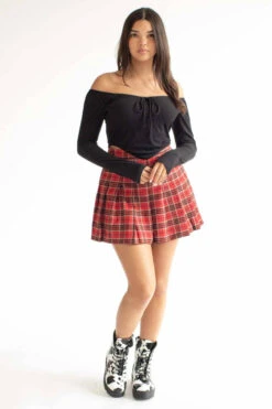 Best Seller -Swimsuit Closet Sales Store black triangle hem long sleeve top 1 23706.1666806687