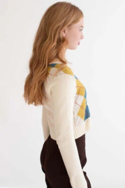 Cream Argyle Collared Sweater -Swimsuit Closet Sales Store cream argyle collared sweater 7 12649.1692389458