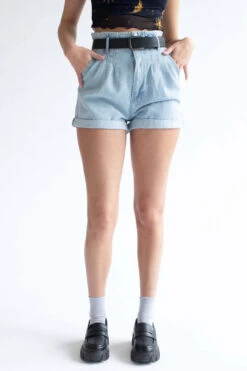 Light Wash High Waisted Pleated Denim Shorts