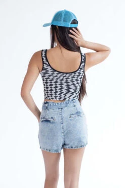 Twisted Check Seamless Tank Top -Swimsuit Closet Sales Store twisted check seamless tank top 5 69450.1666806461