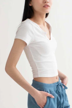 White Notched Ribbed Crop Tee