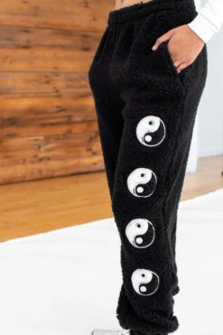 Yin Yang Sherpa Joggers